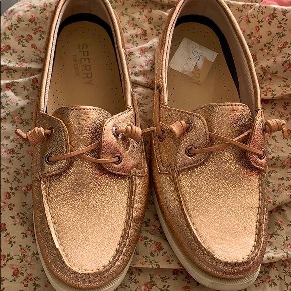 sperry rose gold loafers